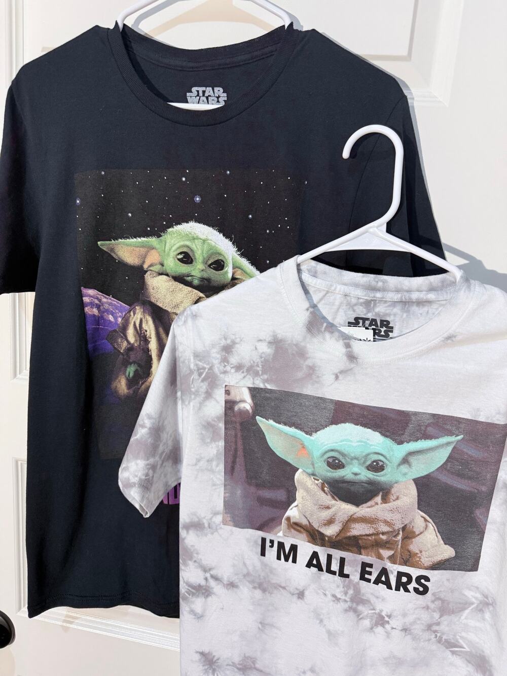 Lot of 2 Star Wars Graphic T-Shirts, Grogu / Baby Yoda, Size S